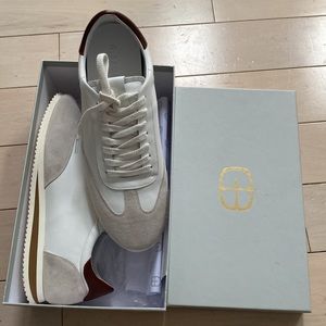 G. Brown mens white leather wing tip sneakers 11.5